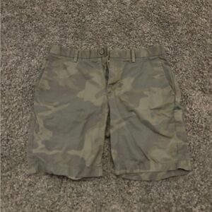 Michael kors shorts. Size 32 camo